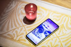 在三星Galaxy S10系列面